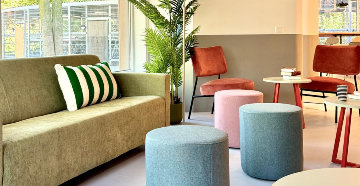 Entree ruimte Idealis Asserpark