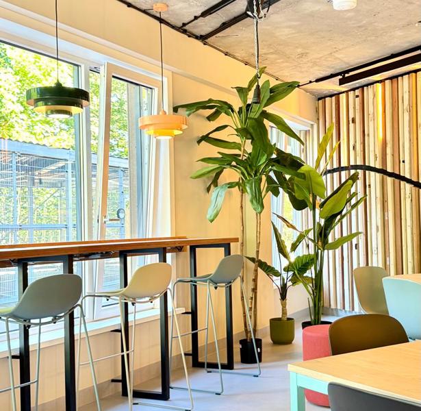 Entree ruimte Idealis Asserpark